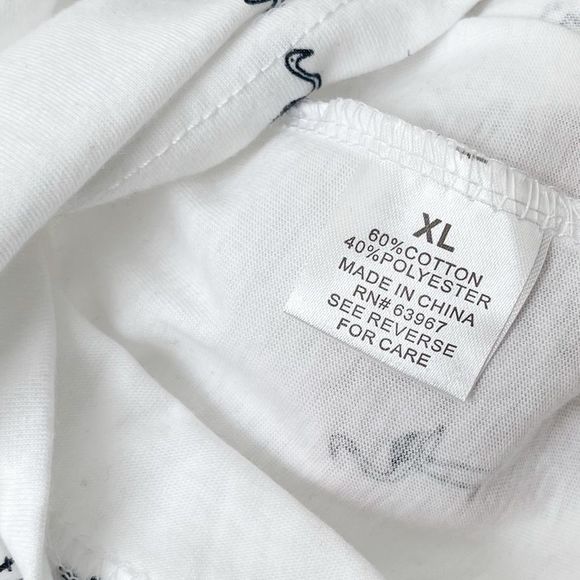 Galaxy by Harvic White/Navy Flamingo Print Tee Shirt size XL NWT - Picture 3 of 5